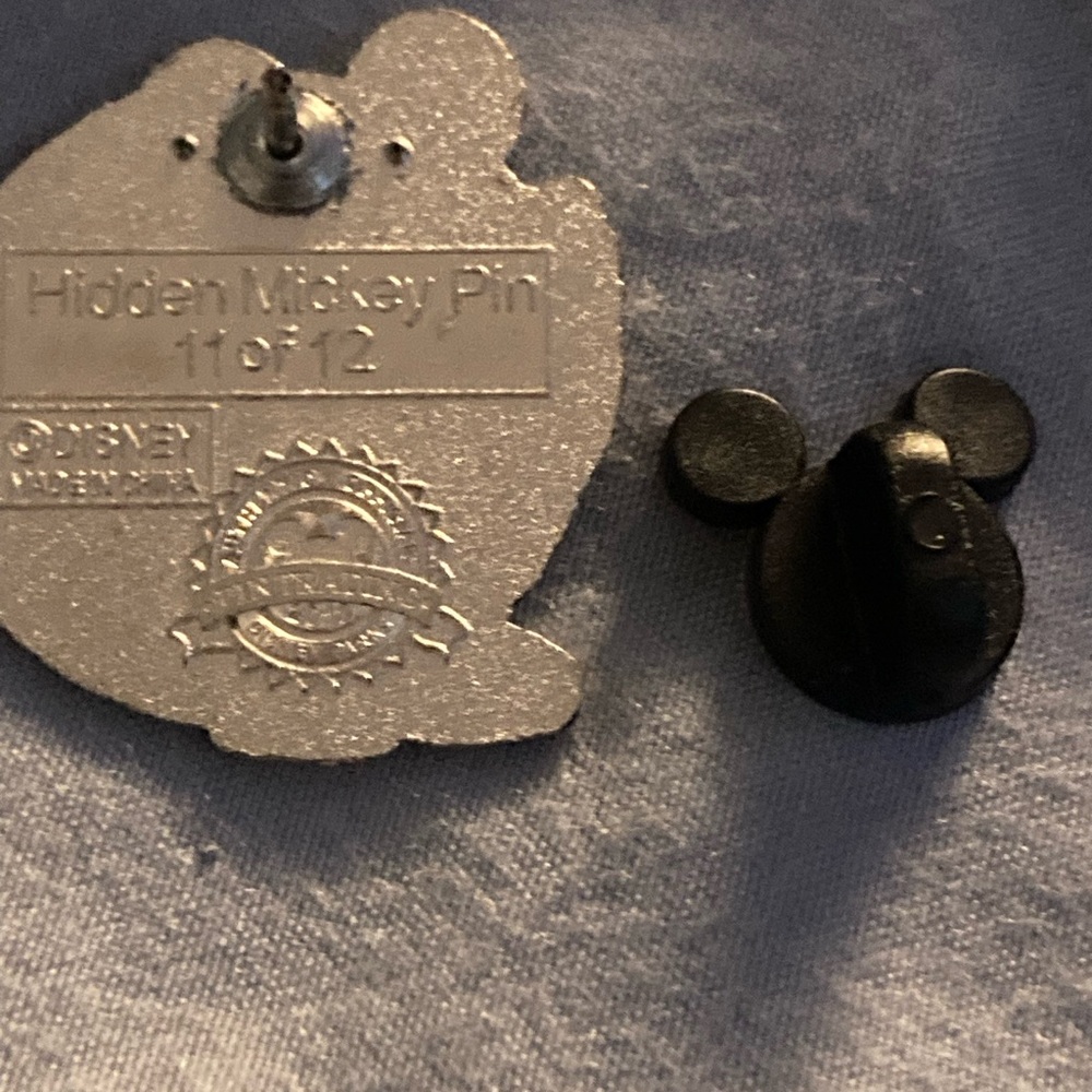 Disney Hidden Mickey Pin Backing - Black and Silver - Picture 2 of 3